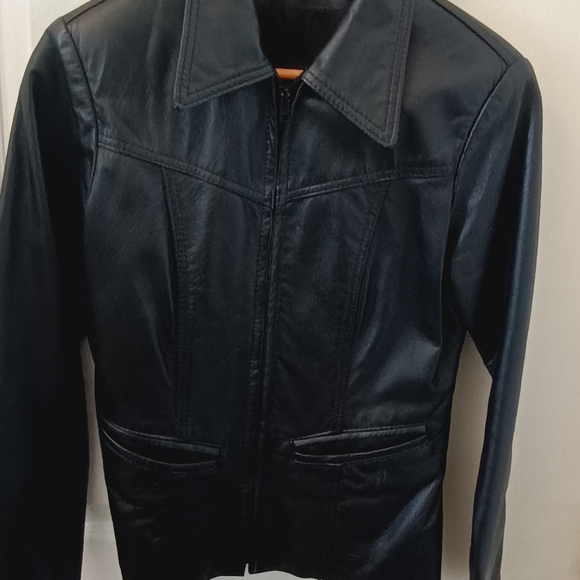 Genuine leather jacket - Picture 2 of 4